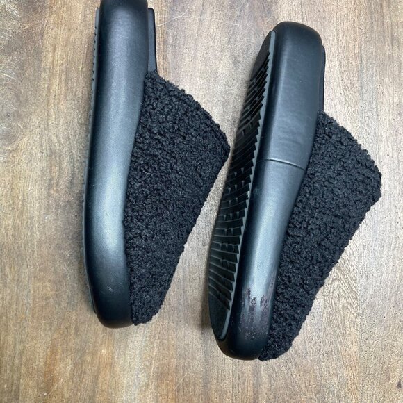 ROAM Black Fuzzy Magic Moon Mule Size 8 Faux Shearling - Picture 4 of 11